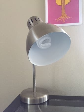 desk lamp 1