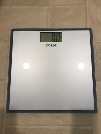 Digital glass bathroom scale 1