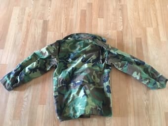 Brand new Camouflage Jacket (tag still on it), windbreaker, rainproof 3