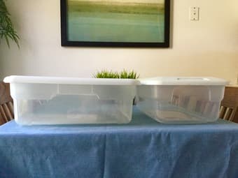 PLASTIC CONTAINERS 1