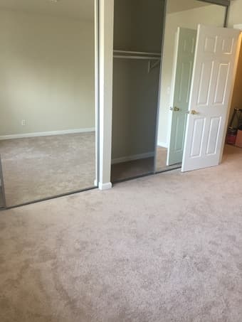 $1300 Large room in Mountain View for rent 客房出租 2