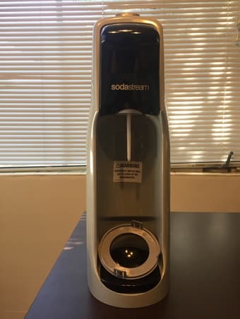 Sodastream Jet + empty 60L CO2 bottle 1