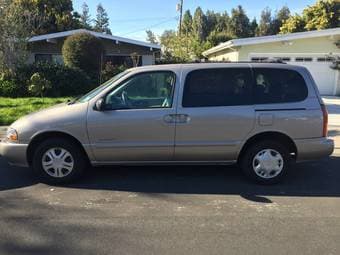 2000 Nissan Quest 7-seat Van for sale,  one owner, great. 1