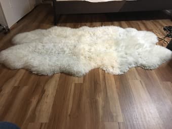 4-pelt real sheepskin rug 2