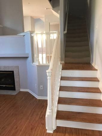 1BR/1BA very close to San Antonio Shopping Ctr and Caltrain 1