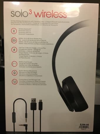 Beats Solo 3 Wireless Headphones 2