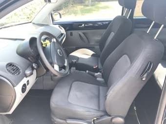 2003 VW New Beetle GL Hatchback for sale! 1
