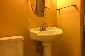 Gorgeous Sunnyvale house with professional housemates! 2