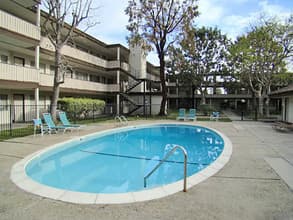 Palo Alto和Mountain View交界处2B1B公寓招租，10月3号后拎包入住 2