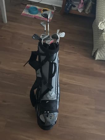 Taylormade Golf Clubs and bag 3