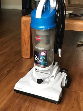 Vacuum - Bissell Aeroswift 1009K 1