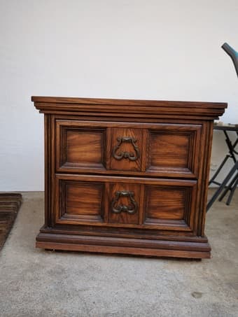 Nightstands (2) 1