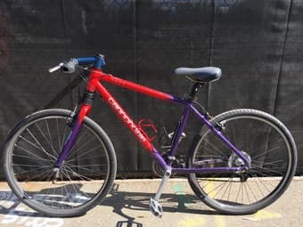 Cannondale headshok (made in USA) small bike for small rider 1