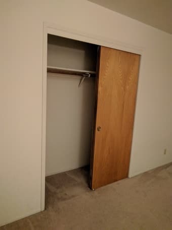 $1300/month for 1BR in 2BR APT in Palo Alto. Available now. 3