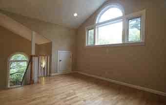 This is for 2 private rooms in 1! (Please read description- thanks!) 2