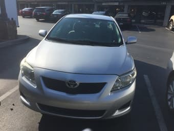 2010 Toyota Corolla 130000 miles - $6400 1
