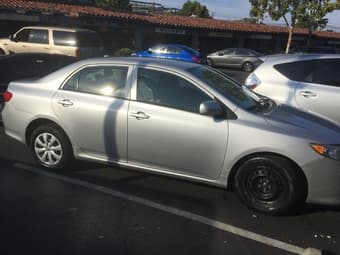 2010 Toyota Corolla 130000 miles - $6400 2
