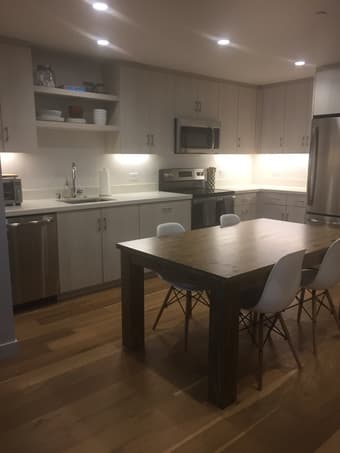 San Mateo 1 Bed. 6 mo lease 2843/12 mo lease 3127-5 min walk caltrain 2