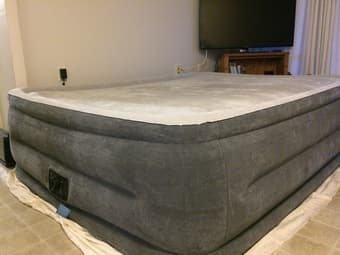 New Queen Size Luxury Airbed with Original Box 2