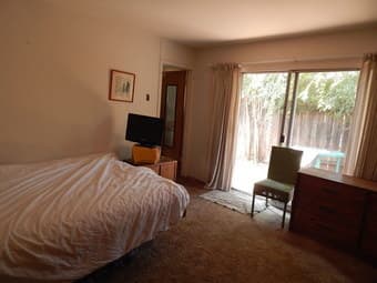 large furnished room with bath and patio in Redwood City 2