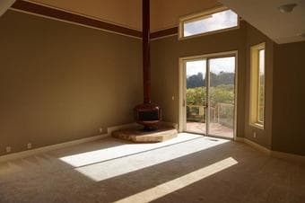 Large Master Suite in Spacious & Sunny House w/ Pool, Balcony & Views! 2