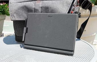 Like New Acer Switch 5 (Surface Pro clone) 2-in-1 Tablet (includes key 2