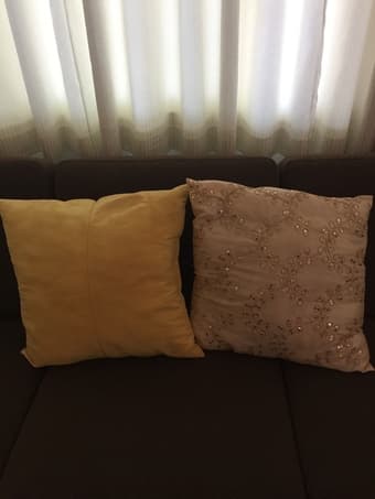 Decorative pillows 1