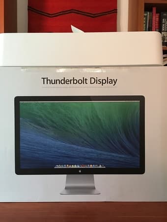 Apple 27in Thunderbolt Display 1