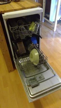 SPT 18 Portable Dishwasher (White) with Faucet Attachments 1
