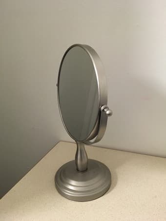 Clip bed lamp and mirror for sale 2