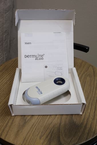 Dermlite D100 3gen dermatoscope 1