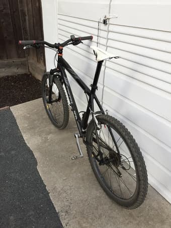 Specialized Rockhopper Mountain Bike 3