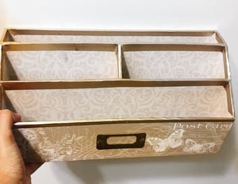 Letter / mail organizer 1