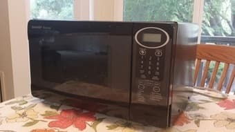 Microwave Sharp Carousel 1