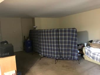 A spacious living room in Menlo Park，2室1厅2卫宽敞独立客厅自10月31日出租 1