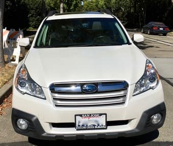 2013 Subaru Outback 2.5i Premium 1