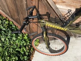 Cannondale mountain bike for sale OBO 2