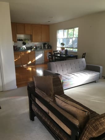 950 sq ft, 2bed/1 bath inlaw unit in Atherton :avail furnished 2