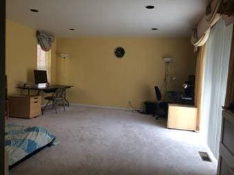 Large Master bedroom, private bathroom in beautiful Los Altos Hills 1