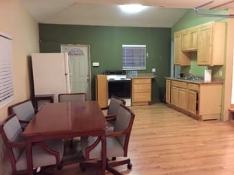 $1600/660sqft Furnished big studio in Menlo Park rent from now 10/07 2