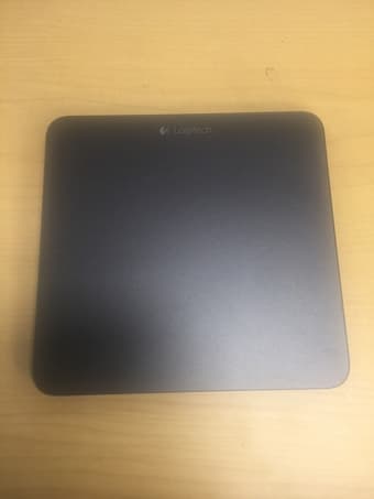 Logitech Rechargeable touchpad T650 1