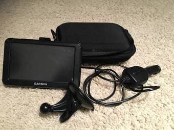 Garmin Nuvi GPS plus accessories 1