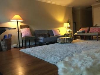 Redwood City Room - $1,600 (on Woodside btwn 101 and 280) 3