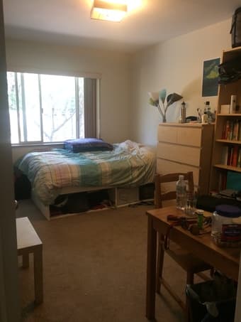 Single room sublet with option to renew lease (West Menlo Park) 1