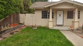 Bedroom Available in 3 Bedroom House 1
