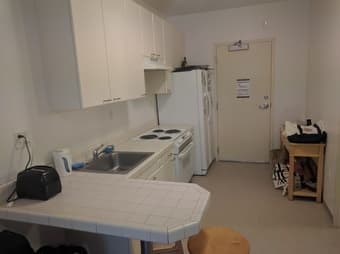 Short term sublet in December/January 2