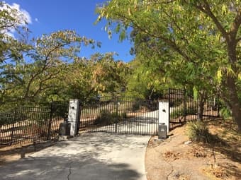 Great rooms in 5BR/4BA house (Nov1 or Dec1) ($1,400+) 6min to campus 1