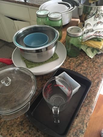 Assorted kitchware -- moving sale! 1