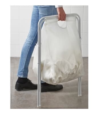 Laundry bag with stand 2