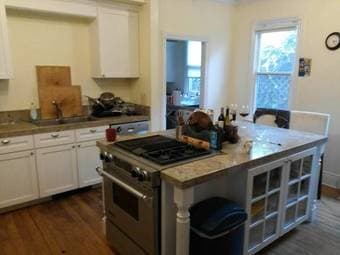 Private Room, Walk to Stanford, Caltrain and Downtown Palo Alto 1